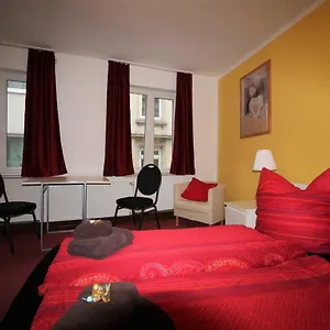 3* Pensión Sleep In St. Pauli