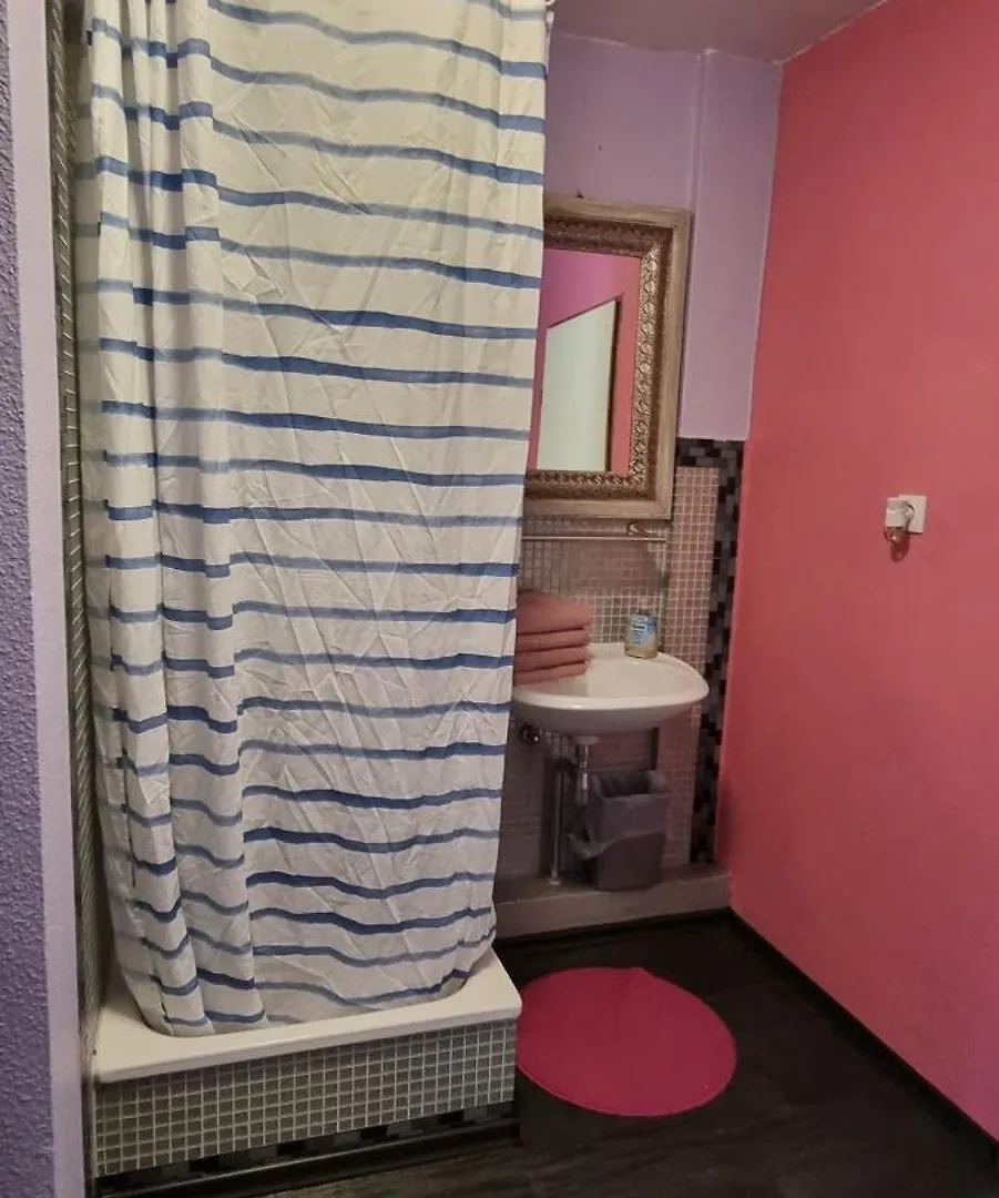 Hostel Kiezbude Hamburg-Harburg 0*,  Duitsland